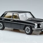 Mercedes 200 W115 Riboto Leidimo Norev 1:18
