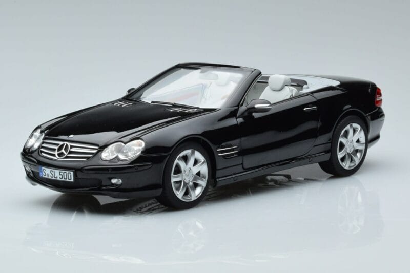 Mercedes SL500 R230 Juodas Norev 1:18