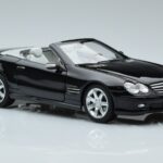 Mercedes SL500 R230 Juodas Norev 1:18