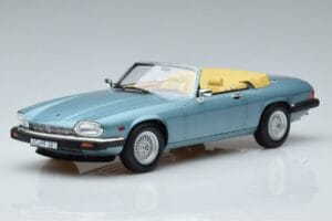 Jaguar XJS V12 Kabrioletas Šviesiai Mėlynas Metalinis Norev 1:18