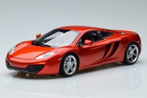 McLaren MP4-12C Kupė Su Stig Top Gear Figūrėle Minichamps 1:18