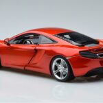 McLaren McLaren MP4-12C Kupė Su Stig Top Gear Figūrėle Minichamps 1:18 1:18 Metalas