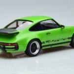 Porsche Porsche 911 3.2 Carrera Kupė Žalsvai Žalias GT Spirit 1:18 1:18 Derva