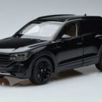 Volkswagen Volkswagen Touareg CR Juodas FAW 1:18 1:18 Metalas