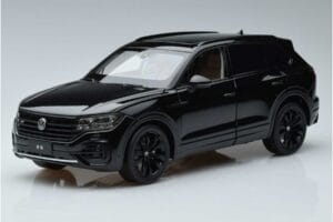 Volkswagen Touareg CR Juodas FAW 1:18