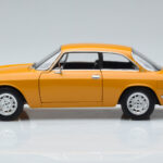 Alfa Romeo 1750 GTV Geltonas Norev 1:18 - image 4 of 7
