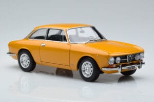 Alfa Romeo 1750 GTV Geltonas Norev 1:18 187910 Metalas - nuotrauka 5 iš 7