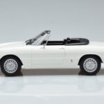 Alfa Romeo 2000 Spider Baltas Norev 1:18 - image 4 of 7