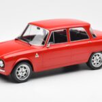 Alfa Romeo Giulia Nuova Super Raudonas Custom Wheels MCG 1:18