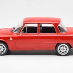 Alfa Romeo Giulia Nuova Super Raudonas Custom Wheels MCG 1:18 - image 3 of 6