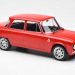 Alfa Romeo Giulia Nuova Super Raudonas Custom Wheels MCG 1:18 - image 4 of 6