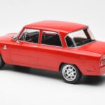 Alfa Romeo Giulia Nuova Super Raudonas Custom Wheels MCG 1:18 - image 5 of 6