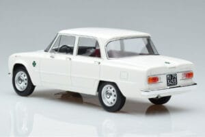 Alfa Romeo Giulia Ti Super Norev 1:18 187970 Metalas - nuotrauka 5 iš 6