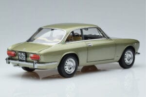 Alfa Romeo GTV 2000 Žalias Ribotasis Leidimas Norev 1:18 187913 Metalas - nuotrauka 3 iš 7