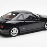 Alfa Romeo GTV V6 916 Juodas Otto 1:18 - image 2 of 6