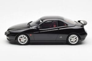 Alfa Romeo GTV V6 916 Juodas Otto 1:18 OT1057 Derva - nuotrauka 3 iš 6