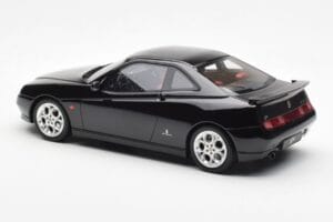 Alfa Romeo GTV V6 916 Juodas Otto 1:18 OT1057 Derva - nuotrauka 5 iš 6