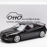 Alfa Romeo GTV V6 916 Juodas Otto 1:18 - image 6 of 6