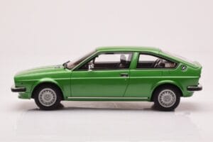 Alfa Romeo Alfasud Sprint Žalias Otto 1:18 OT1043 Derva - nuotrauka 3 iš 6