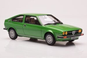Alfa Romeo Alfasud Sprint Žalias Otto 1:18 OT1043 Derva - nuotrauka 4 iš 6