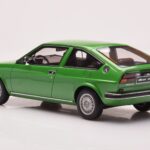 Alfa Romeo Alfasud Sprint Žalias Otto 1:18 - image 5 of 6