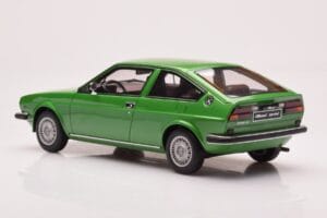 Alfa Romeo Alfasud Sprint Žalias Otto 1:18 OT1043 Derva - nuotrauka 5 iš 6