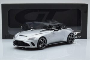 Aston Martin V12 Speedster Sidabras GT Spirit 1:18 GT430 Derva - nuotrauka 6 iš 6