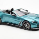 Aston Martin V12 Vantage Roadster Tayos Turkio Žalias GT Spirit 1:18 - image 4 of 6