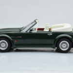 Aston Martin V8 Vantage Volante Žalias GT Spirit 1:18 - image 3 of 6
