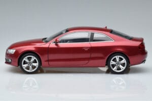 Audi A5 B8 Granato Raudona Norev 1:18 188352 Metalas - nuotrauka 4 iš 7