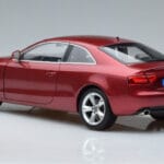 Audi A5 B8 Granato Raudona Norev 1:18 188352 Metalas - image 6 of 7