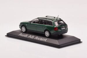 Audi A6 C5 Avant Žalias Minichamps 1:43 5010106213 Metalas - nuotrauka 3 iš 4
