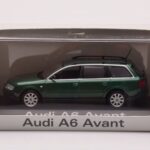 Audi A6 C5 Avant Žalias Minichamps 1:43 - image 4 of 4