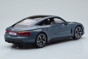 Audi E-Tron GT Pilkas GT Spirit 1:18 GT393 Derva - nuotrauka 2 iš 6
