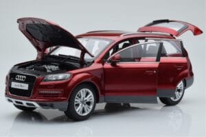 Audi Q7 4L Granato Raudona Kyosho 1:18 09222R Metalas - nuotrauka 2 iš 8