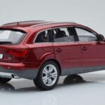Audi Q7 4L Granato Raudona Kyosho 1:18 - image 3 of 8
