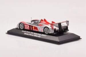 Audi R10 TDI LMP1 #2 F. Biela / E. Pirro / M. Werner 12 Hours of Sebring 2007 Minichamps 1:43 5020700233 Metalas - nuotrauka 3 iš 4