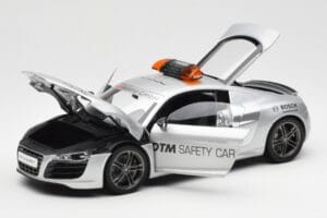 Audi R8 5.2 DTM Safety Car 2010 Kyosho 1:18 09216DTM Metalas - nuotrauka 2 iš 8