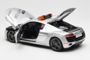Audi R8 5.2 DTM Safety Car 2010 Kyosho 1:18 09216DTM Metalas - nuotrauka 5 iš 8