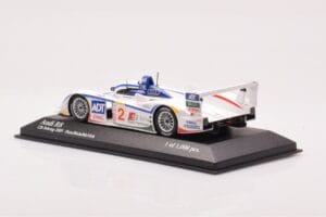 Audi R8 #2 E. Pirro / F. Biela / A. McNish 12 Hours of Sebring 2nd Place 2005 Minichamps 1:43 400051302 Metalas - nuotrauka 3 iš 4