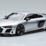 Audi R8 Performance Sidabrinis Kengfai 1:18
