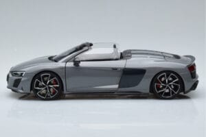 Audi R8 Spyder Performance Nardo Pilkas Kengfai 1:18 VAKF-0352 Metalas - nuotrauka 6 iš 11