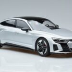 Audi RS e-tron GT Sidabrinis Norev 1:18 188381 Metalas - image 4 of 6