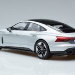 Audi RS e-tron GT Sidabrinis Norev 1:18 188381 Metalas - image 5 of 6