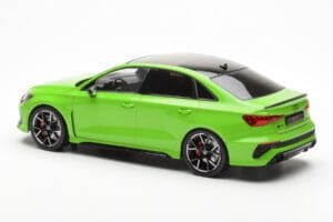 Audi RS3 8Y Sedan Žalias MCG 1:18 MCG18449 Metalas - nuotrauka 5 iš 6