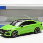 Audi RS3 8Y Sedan Žalias MCG 1:18 - image 6 of 6