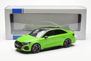 Audi RS3 8Y Sedan Žalias MCG 1:18 MCG18449 Metalas - nuotrauka 6 iš 6