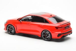 Audi RS3 8Y Sedan Raudonas MCG 1:18 MCG18451 Metalas - nuotrauka 5 iš 6