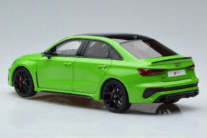 Audi RS3 8Y Sedanas Žalias GT Spirit 1:18 GT414 Derva - nuotrauka 5 iš 6