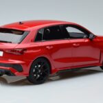 Audi RS3 8Y Sportback Raudonas GT Spirit 1:18 GT378 Derva - image 2 of 6